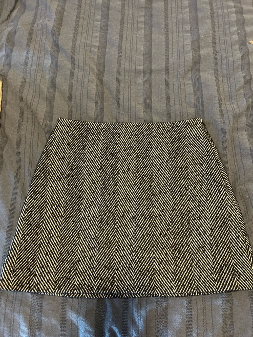 GAP Black and White Herringbone A-Line Skirt